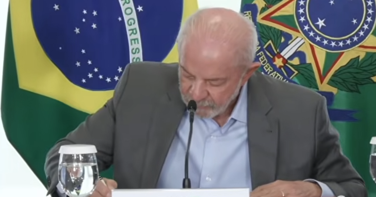 Lula anuncia primeiro reajuste no Bolsa Família desde março de 2023