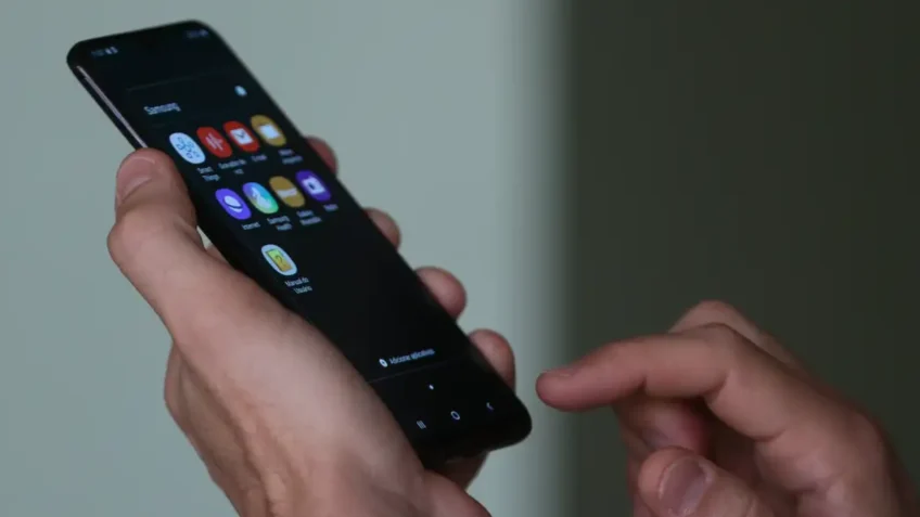 Governo lança nova fase do Celular Seguro em áreas com mais crimes