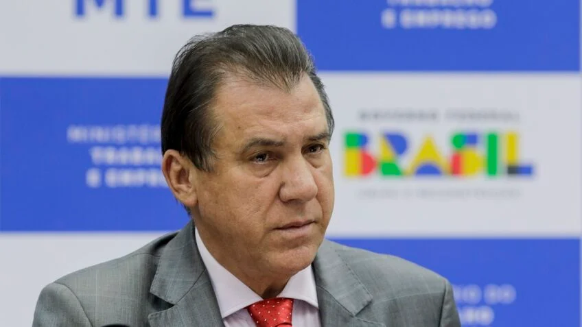 Luiz Marinho optaria por substituir Wagner, mas diz que Lula decidirá