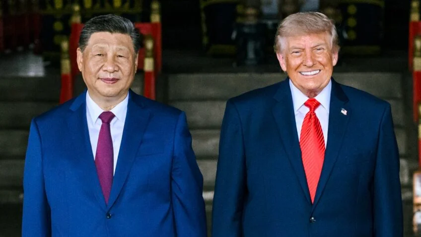 China responde Trump e nega interferência em eleições dos EUA