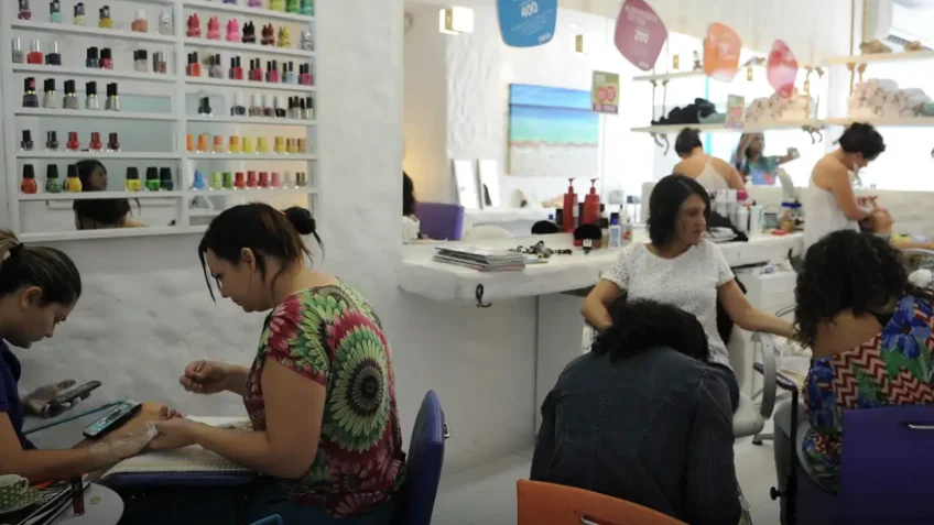 59% das pequenas empresas veem produtividade como benefício da IA