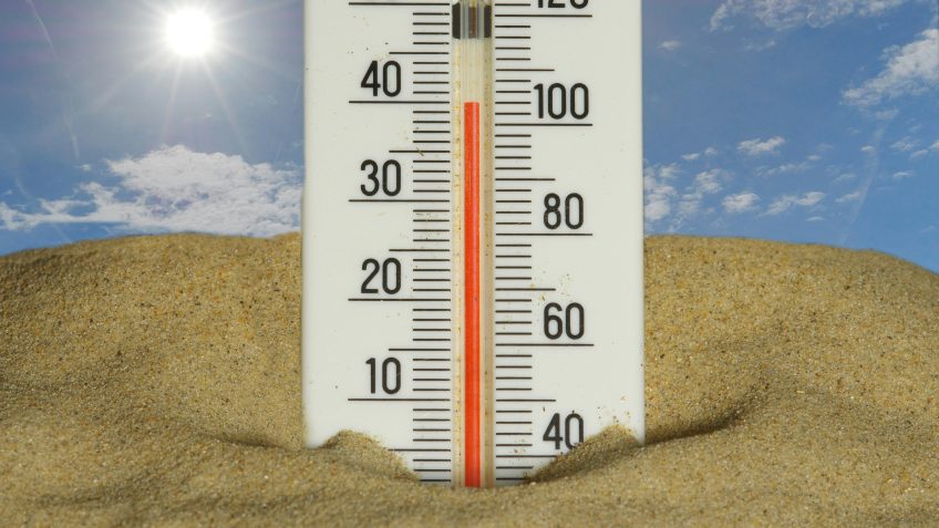 Fifa sofre pressão para adiar França x Paraguai por calor