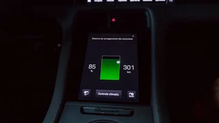 Como o carro elétrico sabe exatamente quanta carga tem?
