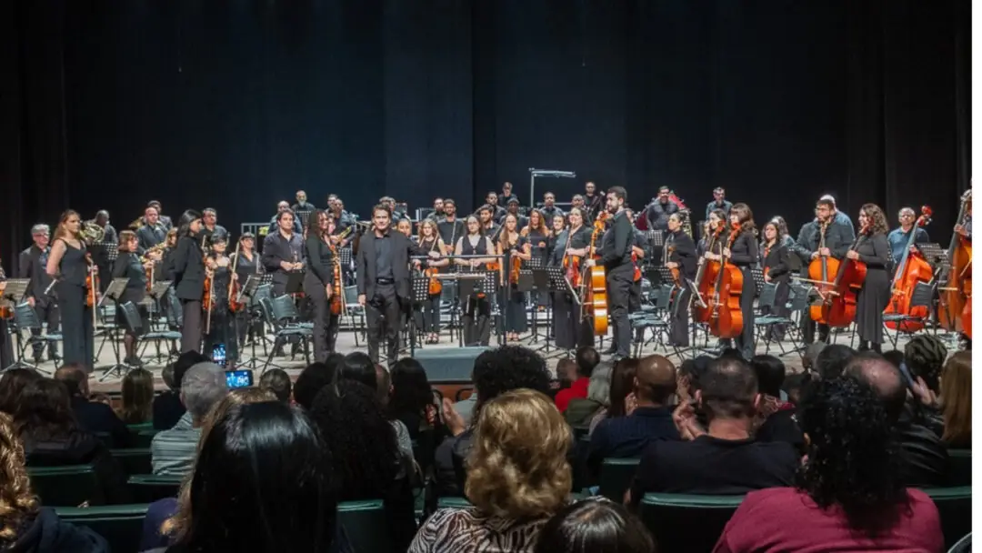 Orquestra Educacional de Piracicaba faz concerto gratuito no Teatro Dr. Losso Netto