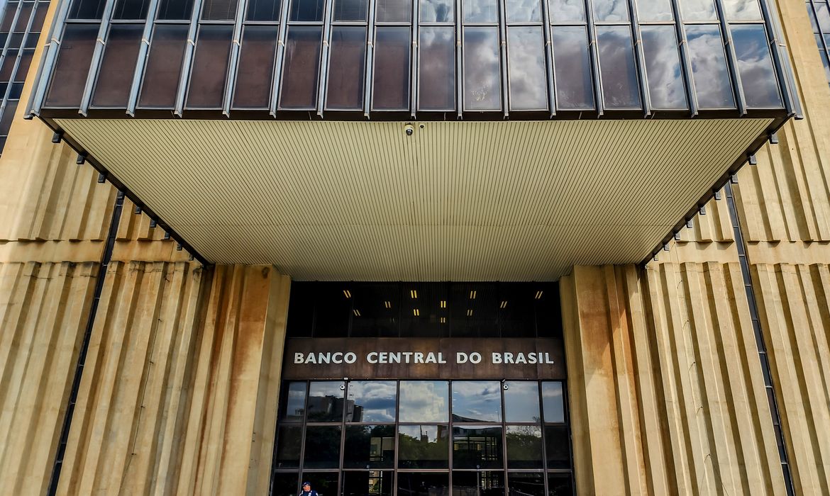 BC não vê risco à estabilidade financeira apesar da piora no crédito das famílias
