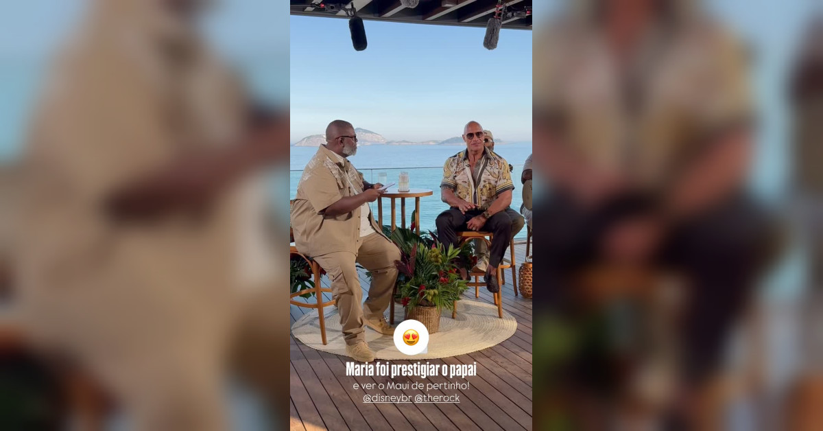 Péricles recebe The Rock em roda de samba e brinca sobre atuar: “Posso contracenar com ele”