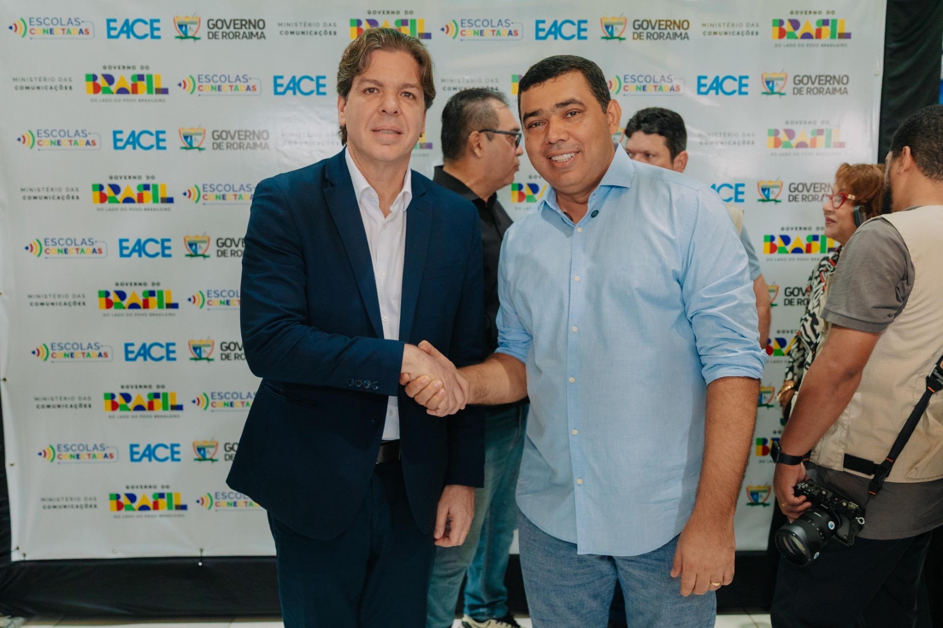 A novidade da hora na Macuxiland é o inicio das operação nova rota de fibra óptica Infovia 04