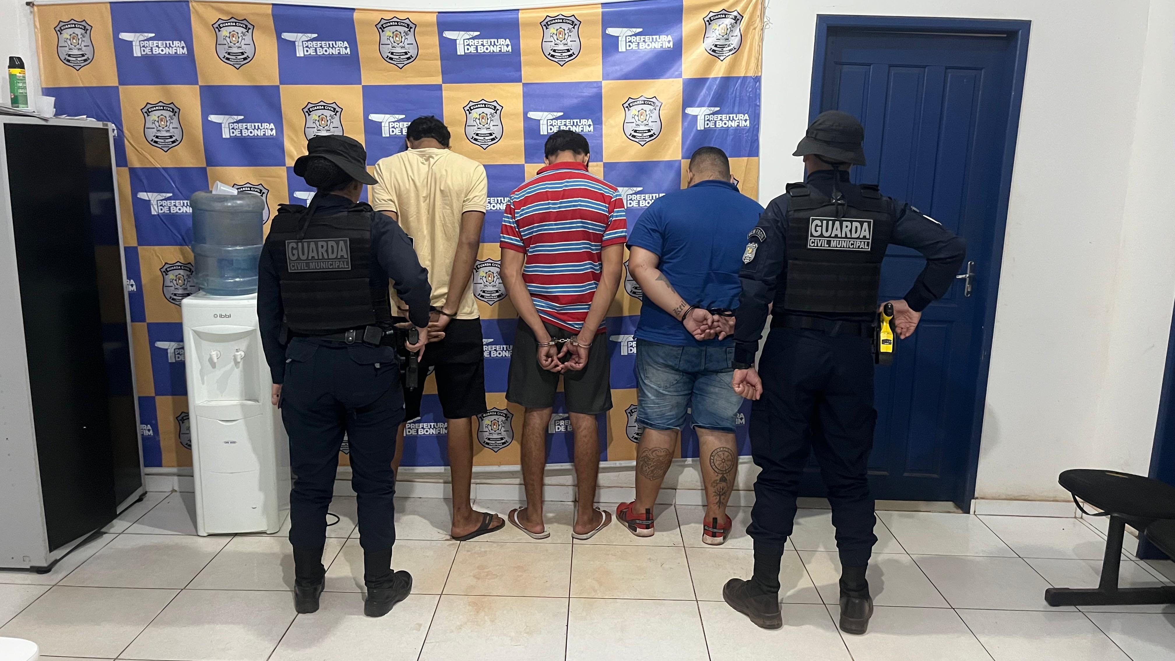 Trio suspeito de participação em latrocínio de casal em Manaus é preso na fronteira com a Guiana