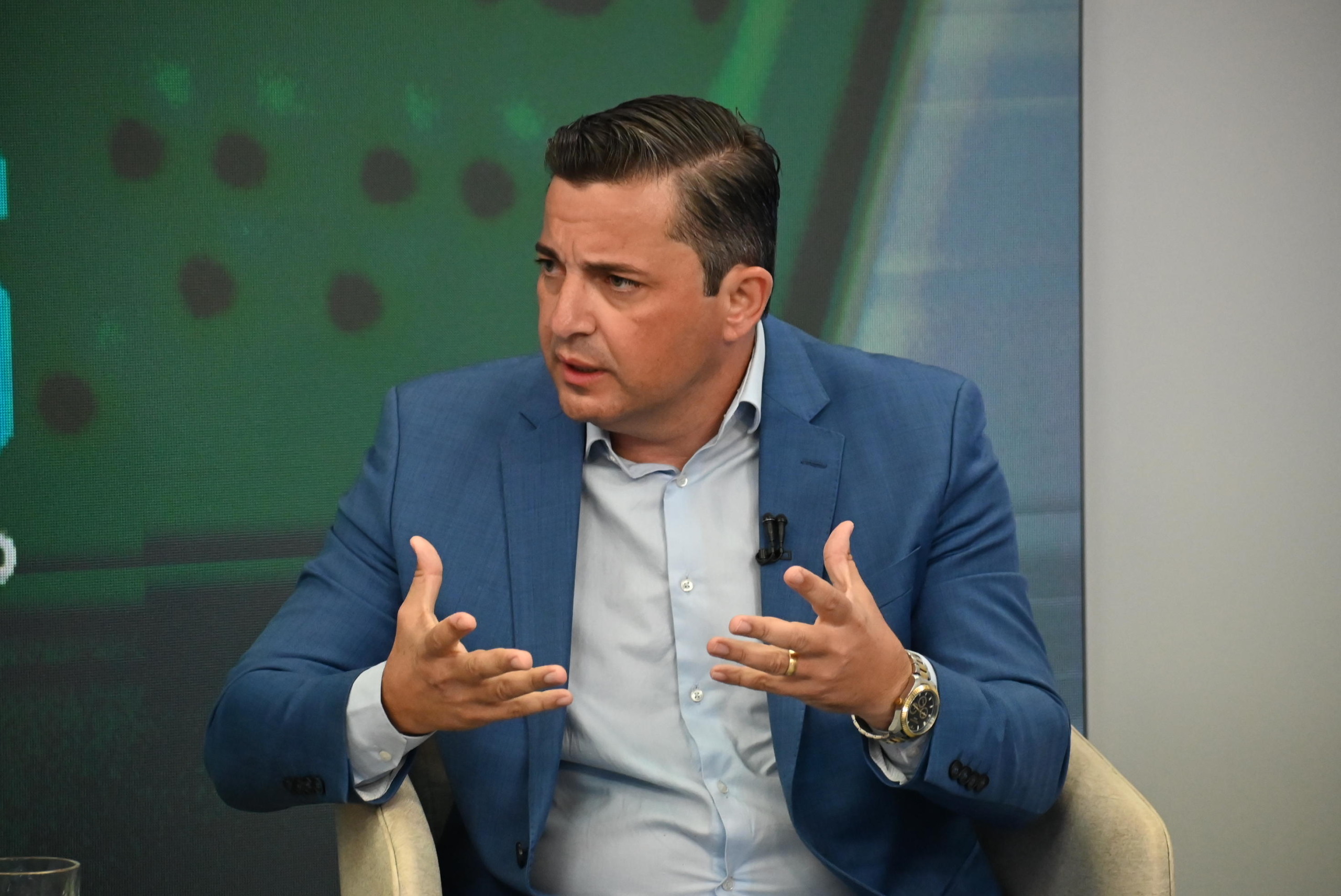 Callegari defende proibição do aborto e questiona leis sobre violência de gênero