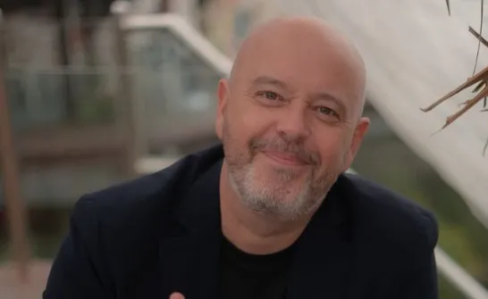 Alex Escobar fala sobre futuro na Globo após problema de saúde