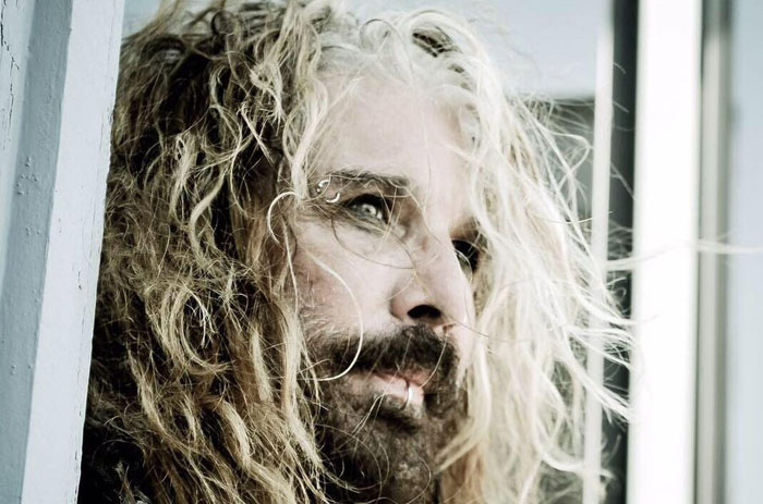 John Corabi não faz mais parte do The Dead Daisies