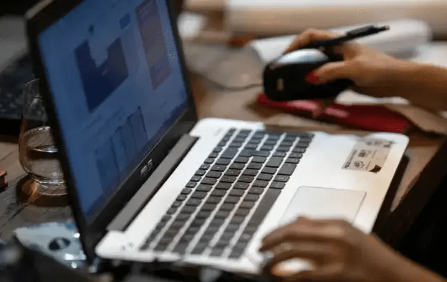 Como escolher ferramentas digitais para empresas que querem crescer?