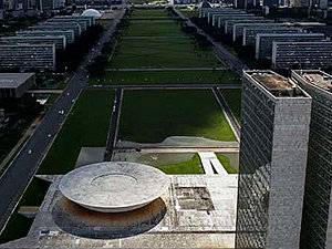 Negociação coletiva no serviço público volta à pauta no Congresso