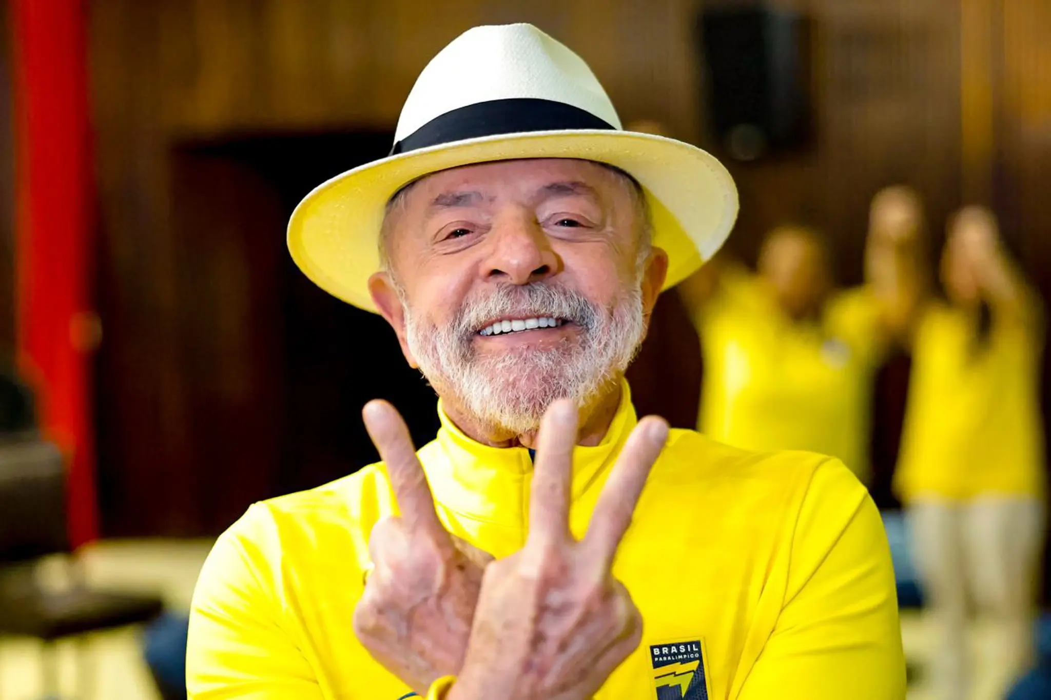 VÍDEO: Lula parabeniza Paraguai por vitória sobre a Alemanha ao chegar à Cúpula do Mercosul