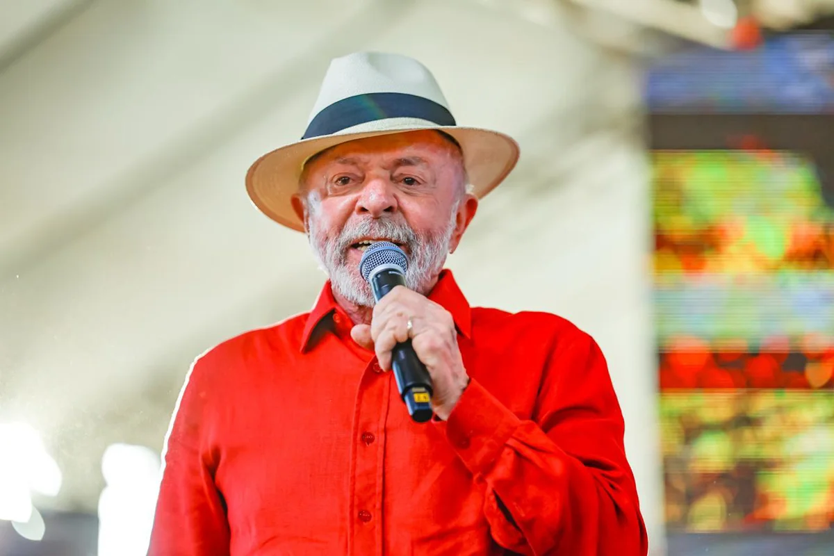 Lula sobe o tom contra tarifaço e diz que Brasil “não vacilará?