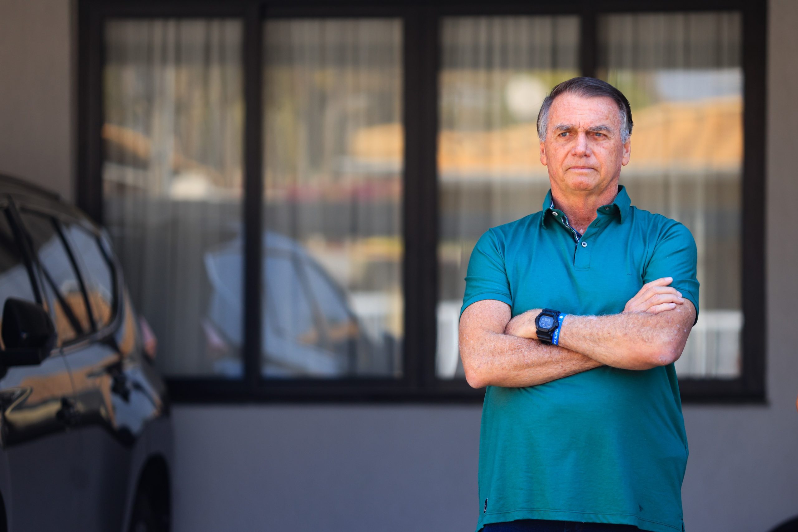 Entenda os pontos usados por Moraes para manter Bolsonaro em casa
