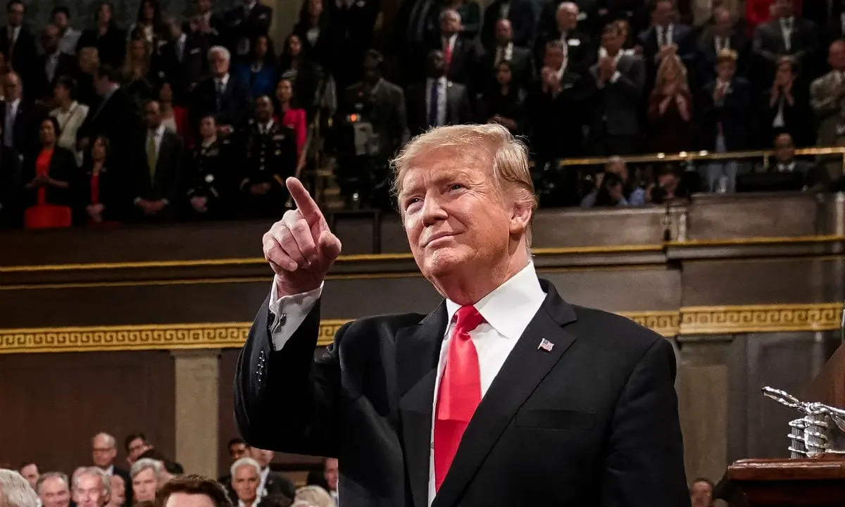 Medida de Trump pode armar PCC e CV com fuzis americanos; entenda