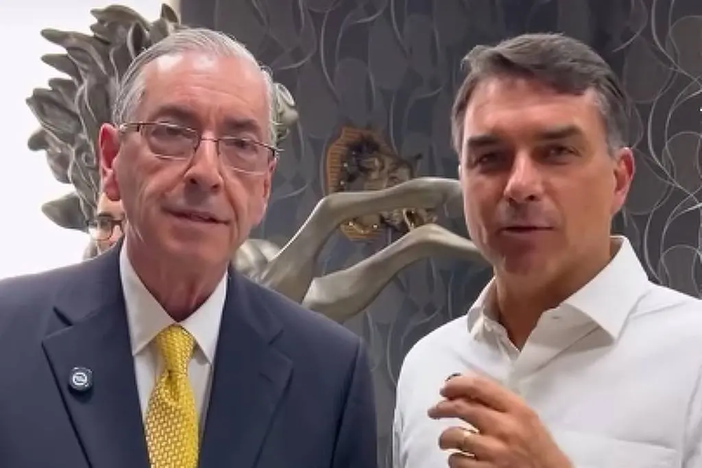 Diga-me com quem andas: Flávio Bolsonaro faz VÍDEO exaltando Eduardo Cunha