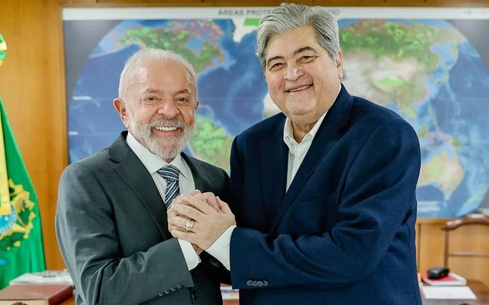 VÍDEO – “Lula é o Pelé da política e muito melhor que Bolsonaro?