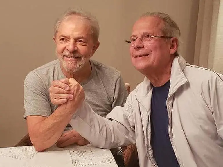 Lula pede voto em Dirceu por “reparação histórica”: “Um dos homens mais brilhantes”