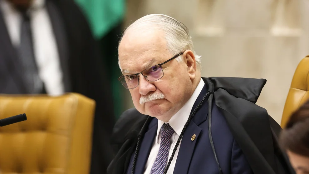 Fachin tem o dever de tirar Mendonça do caso Master