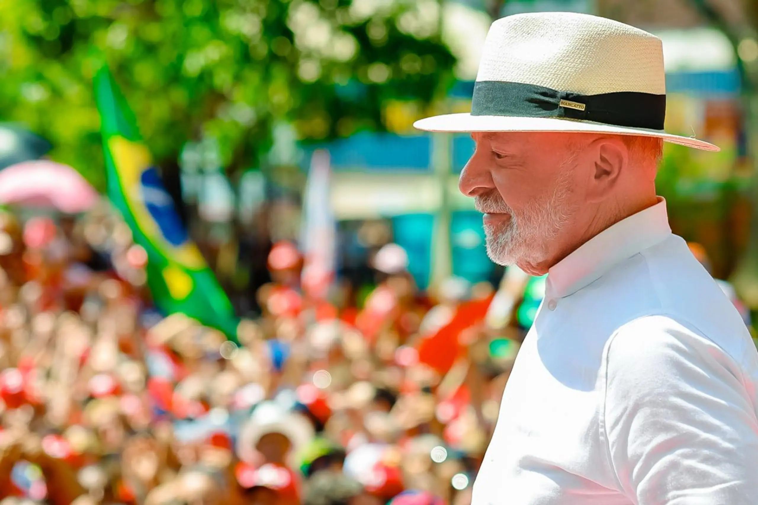 Lula promete IA em português e diz que Brasil vai “dominar?
