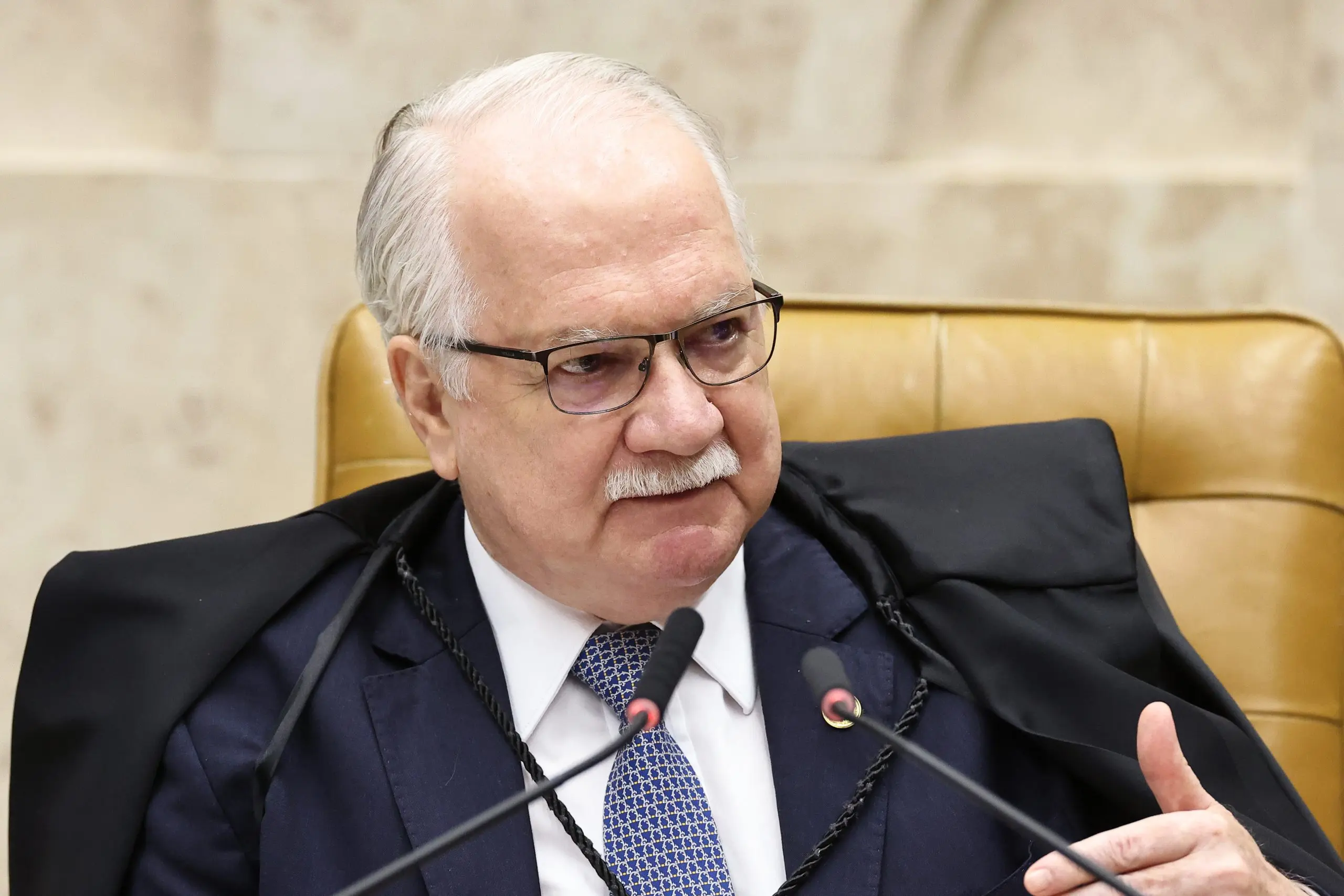 Quem tem pena de Edson Fachin?