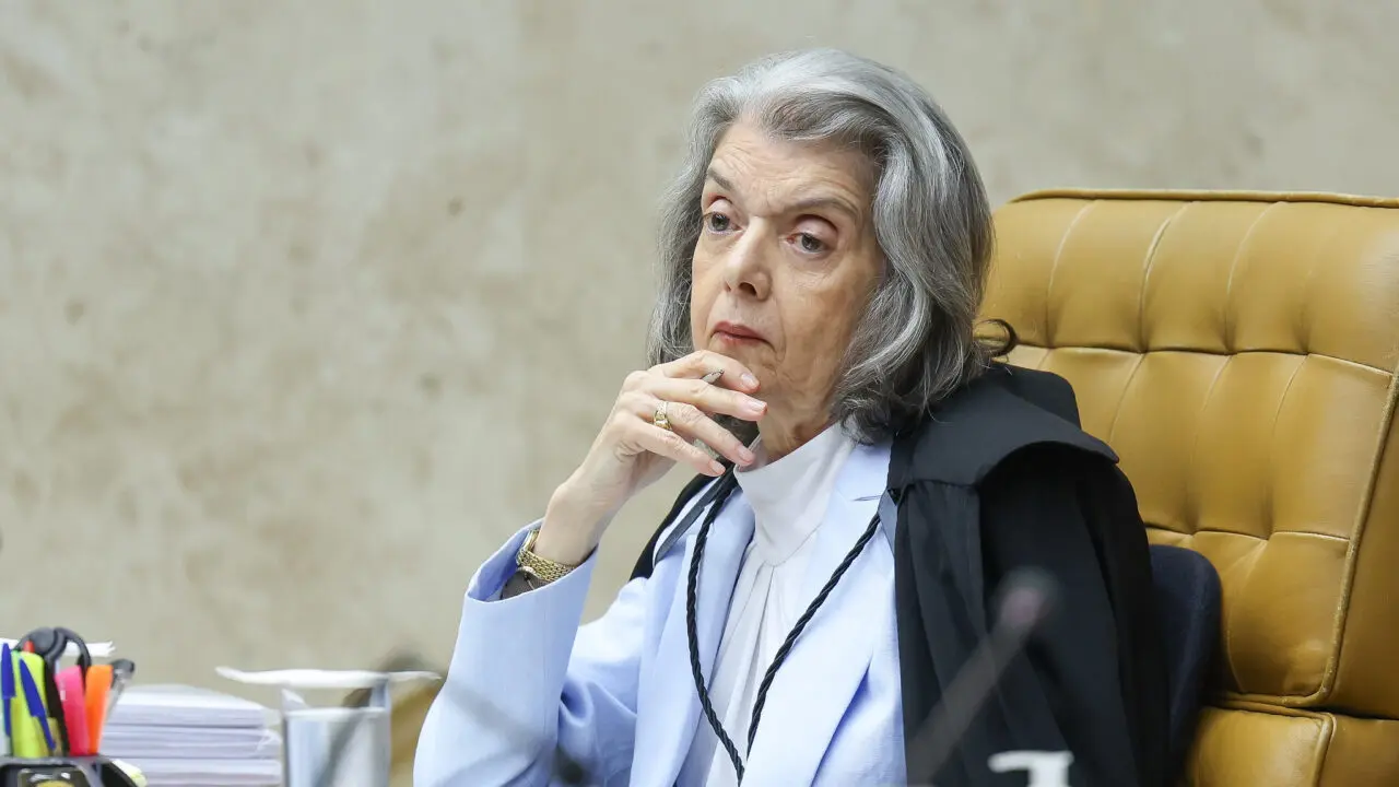 E o Oscar vai para Cármen Lúcia