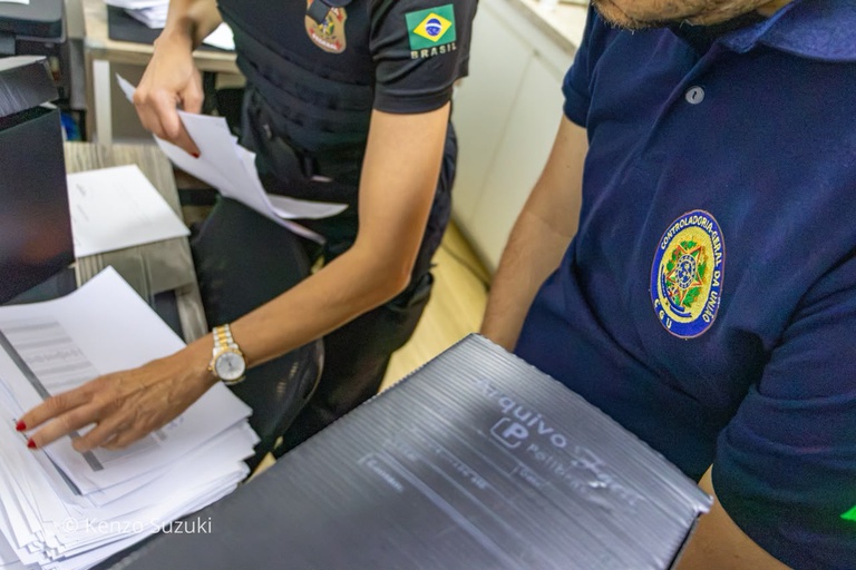 O triplo papel da Operação Make Up