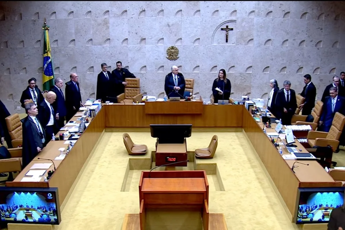 STF bate futebol e domina buscas no Google durante caso Moraes