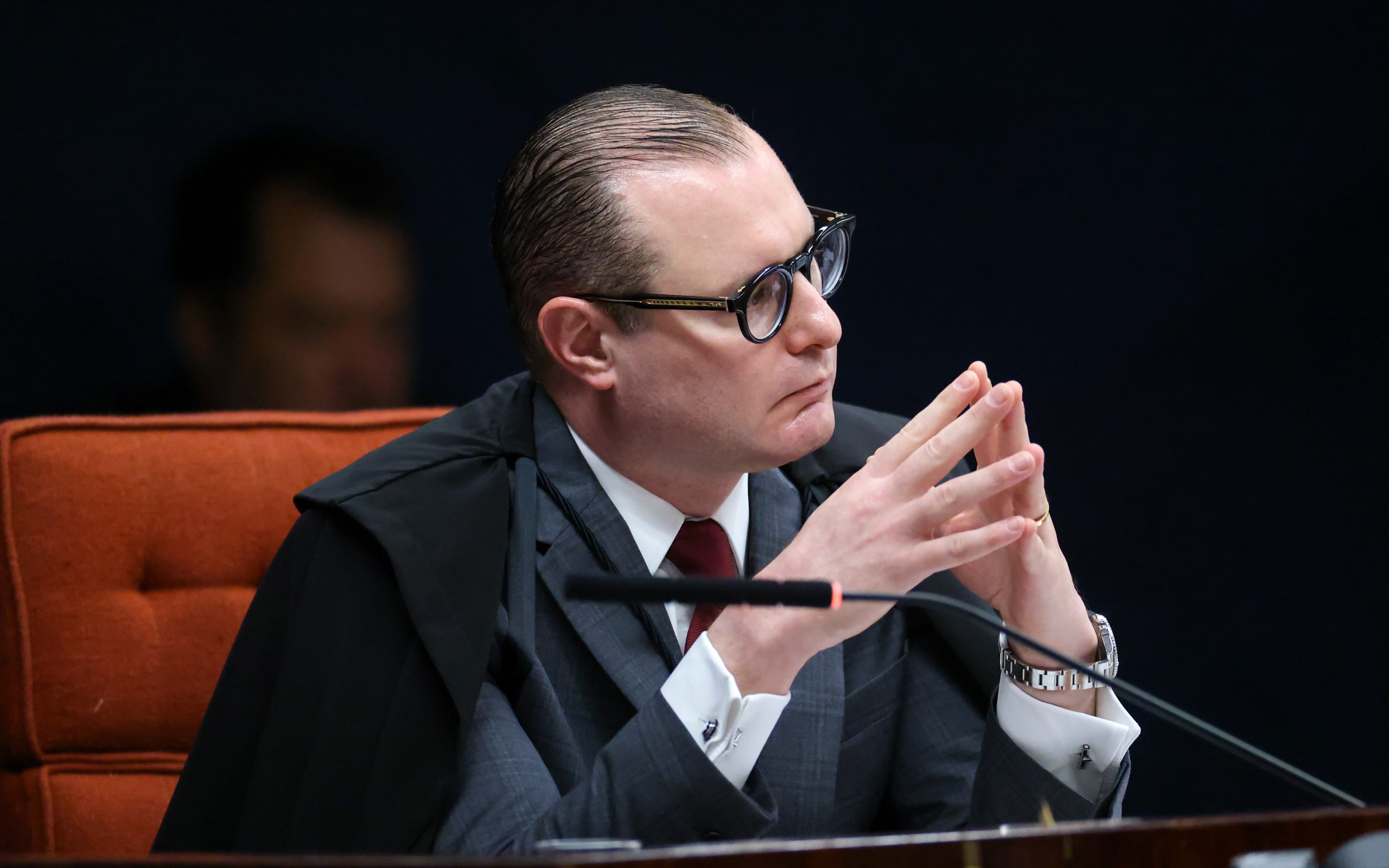 Zanin nega liminar de Alessandro Vieira para instalar CPI do Master no Senado