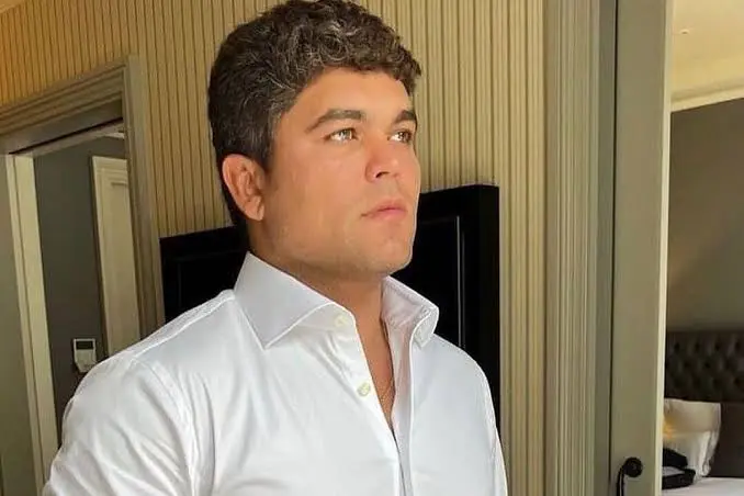 Tallis Gomes confirma elos com J.D. Vance, mas nega que haja financiamento a Flávio
