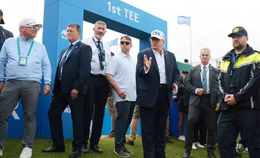 Trump rejeita alerta de Musk e Altman e descarta freio na IA: “Tem que vencer a China”