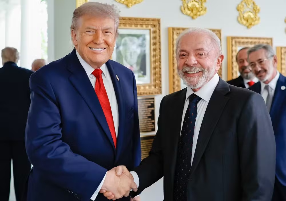 Aliados de Lula veem ação de Flávio contra relação com Trump