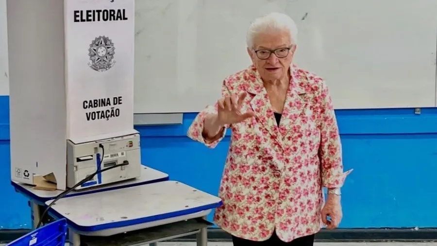 “Não me deixem partir”: o apelo de Erundina em defesa da democracia. Por Edward Magro