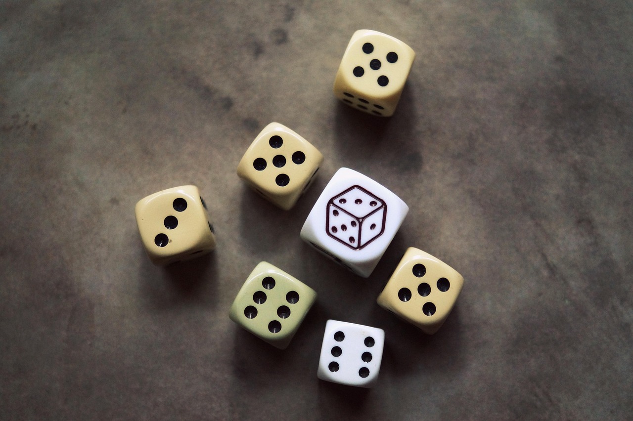 Dados de jogo: a curiosa história de um dos objetos mais antigos da humanidade
