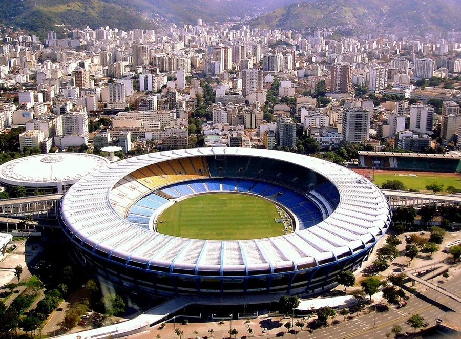 Gramado do Maracanã liga alerta na NFL antes de jogo entre Cowboys e Ravens, diz NYT