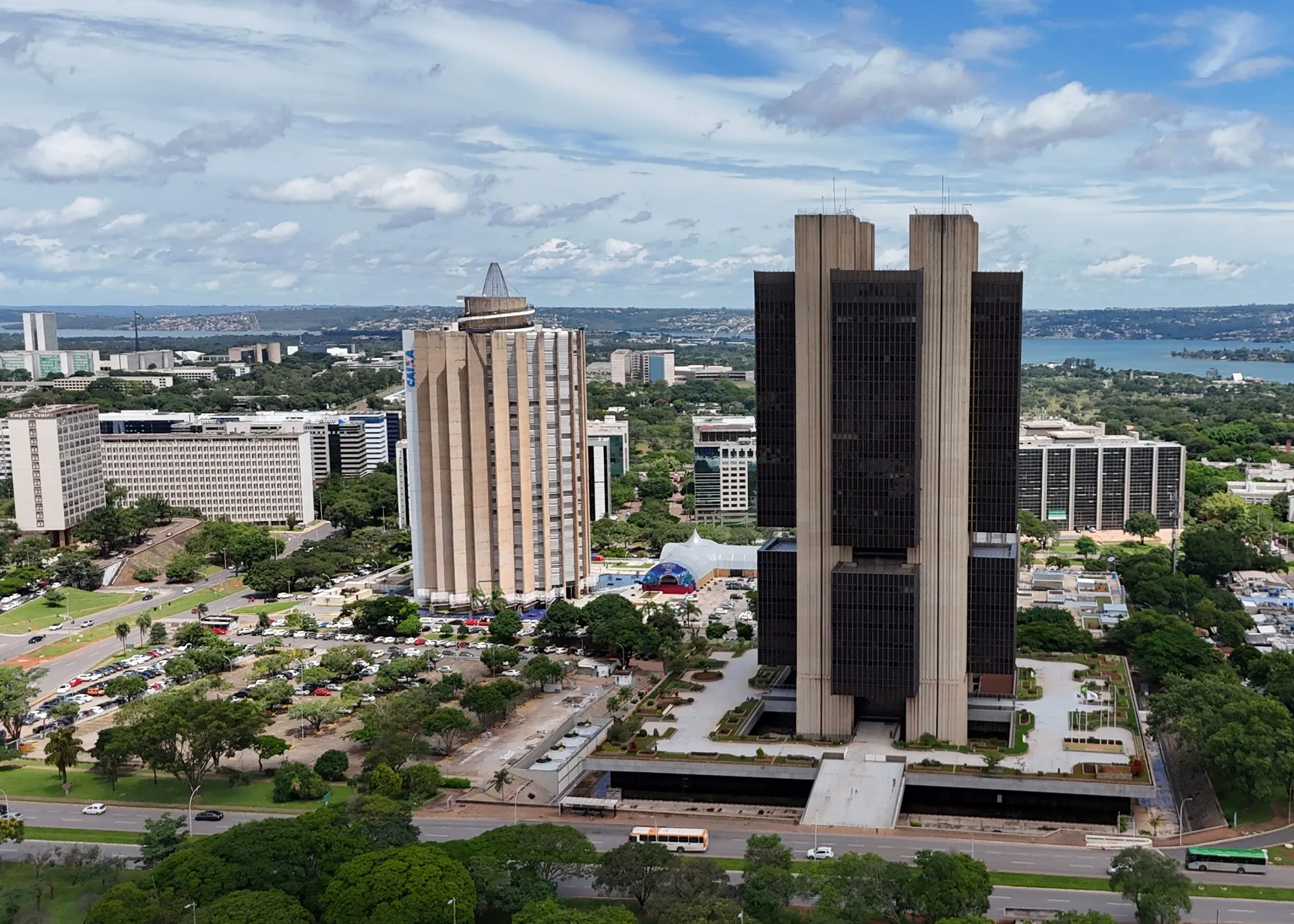 Boletim Focus, dados da China, petróleo e mais destaques desta segunda