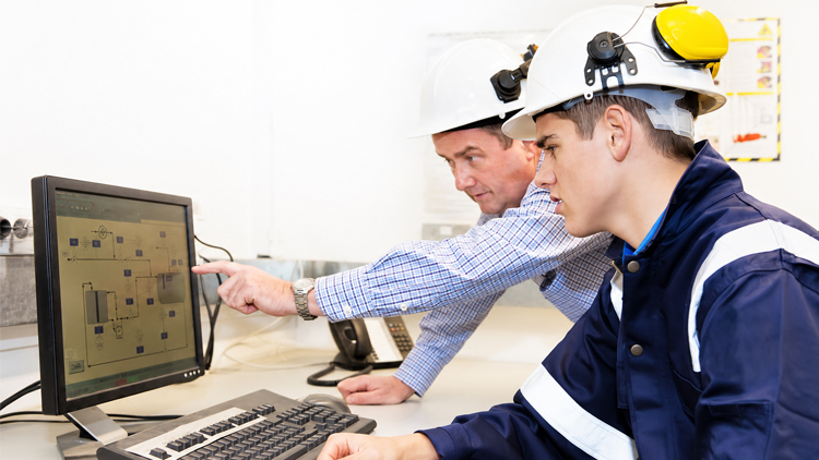 Aprendizado no fluxo de trabalho: como treinar colaboradores sem tirá