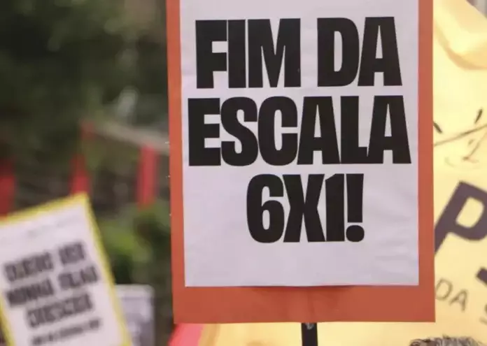 Justiça Federal manda governo suspender anúncios pagos sobre fim da jornada 6x1 nas redes sociais; vale para Youtube, Instagram, Facebook e X