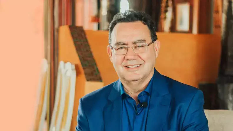 Presidenciável Augusto Cury posta vídeo com alfinetada contra Lula, Flávio Bolsonaro e Pablo Marçal