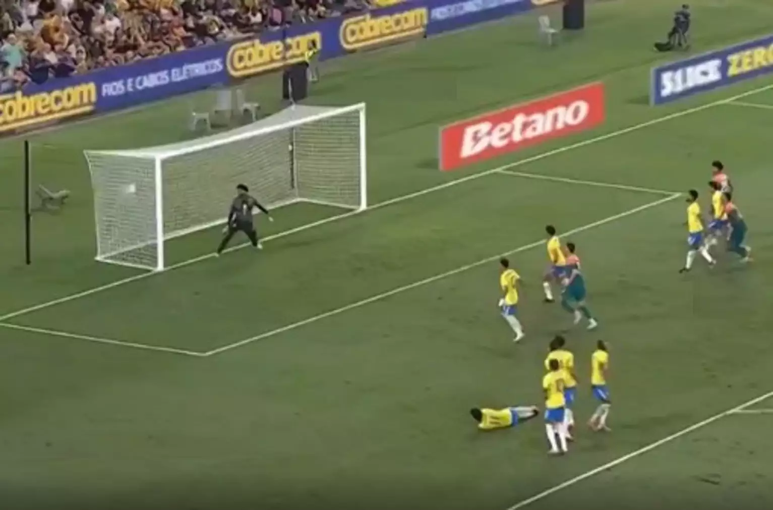 Jornais espanhóis detonam o goleiro Hugo e a Seleção Brasileira de Ancelotti após empate com Austrália