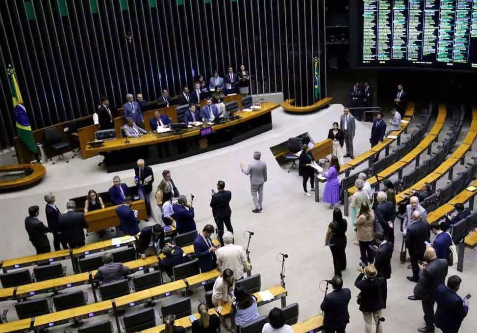 Aumenta a representação feminina no Congresso Nacional