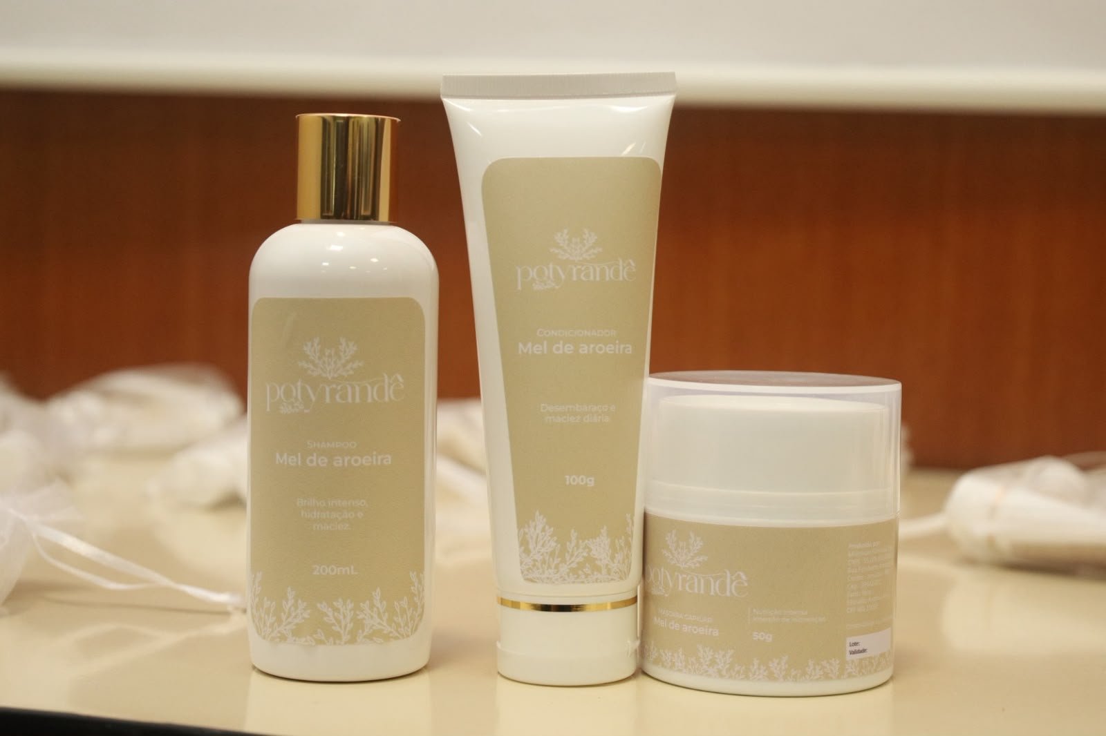 Cooperativa do Norte de Minas produz cosméticos à base de mel