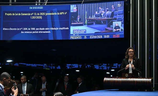Congresso aprova fim da “taxa das blusinhas?